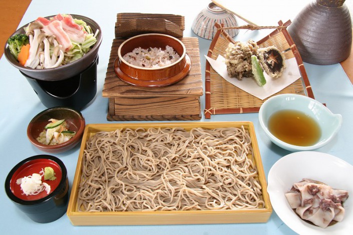 秩父の板そばセット