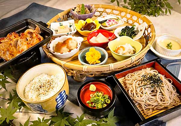 花かご膳・自家製豚みそ陶板焼きセット